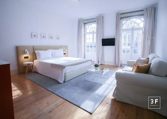 Calacatta Housing