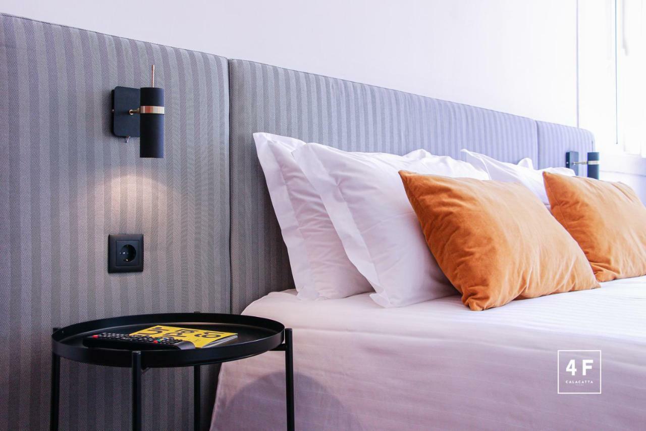 Calacatta Housing Porto